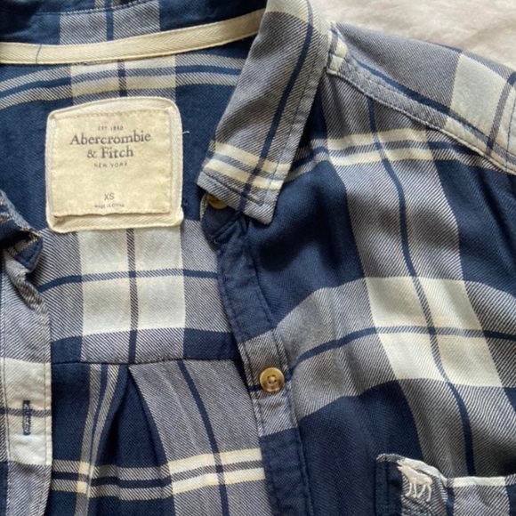 Navy and white plaid flannel - Picture 2 of 4